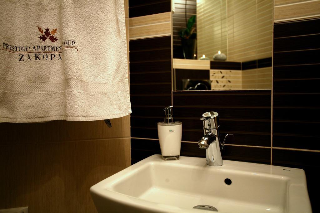 Apartament Glamour II Косцелиско Номер фото