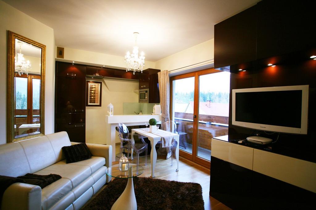 Apartament Glamour II Косцелиско Номер фото